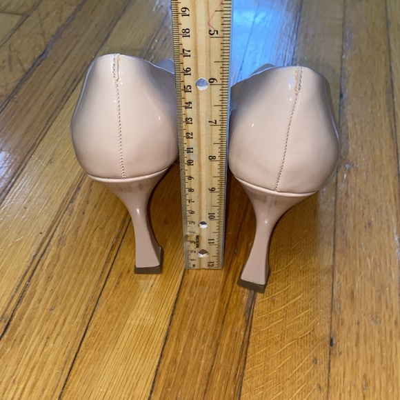 Mix No. 6 Cream /nude Heels Classic Pointed-Toe Pumps - Picture 11 of 16